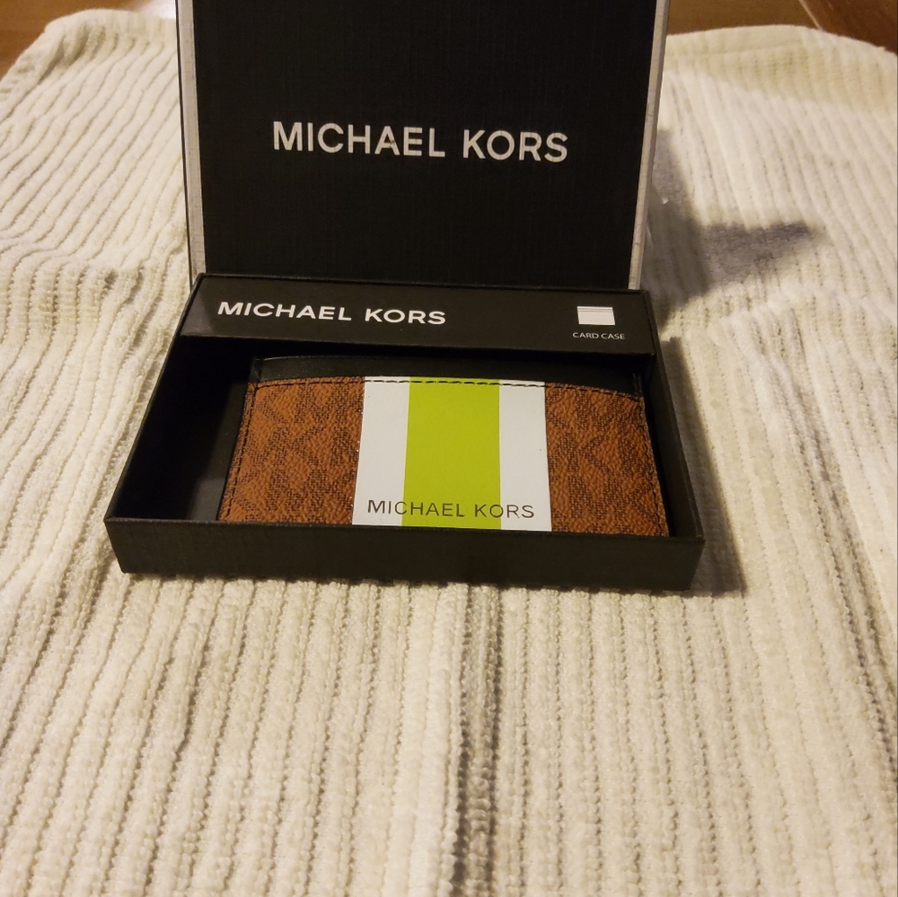 Brand new Michael Kors Card case
